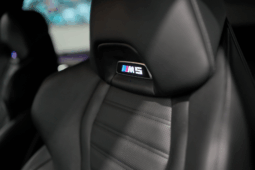 
										2021 BMW M5 full									