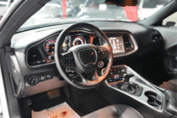
										2016 Dodge Challenger full									