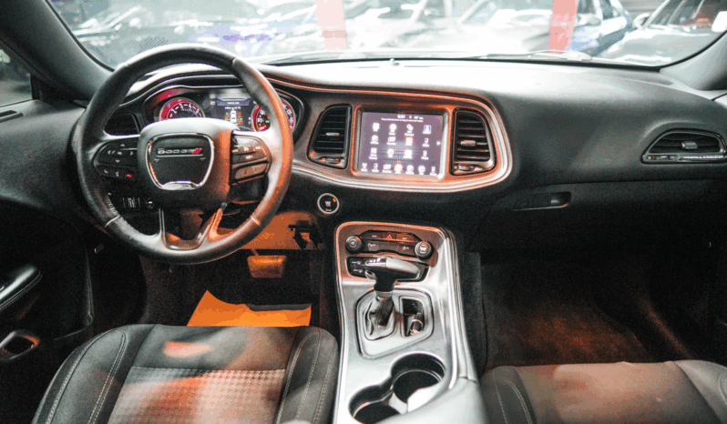 
								2016 Dodge Challenger full									