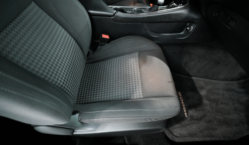 
								2016 Dodge Challenger full									