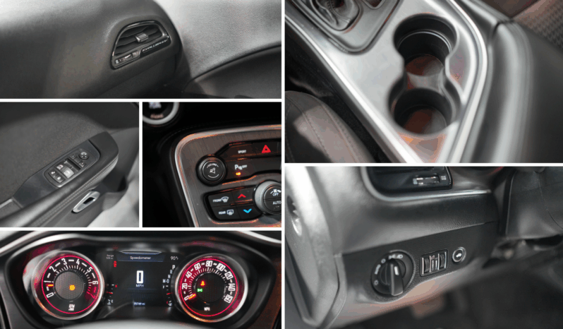 
								2016 Dodge Challenger full									