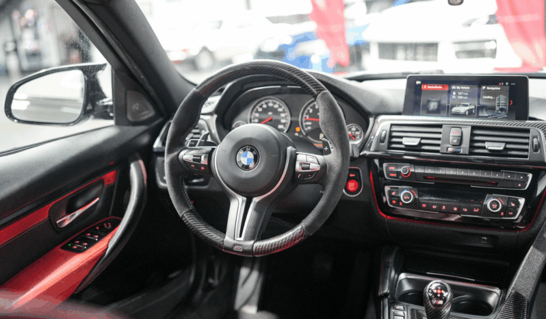 
								2018 BMW M3 full									